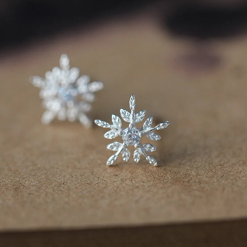 Snowflake 925 Sterling Silver Stud Earrings